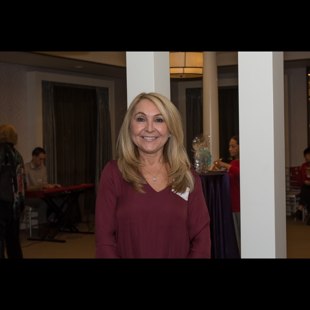 Meet your Posher, Cindy